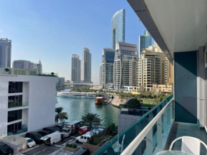 1BR Apartment with Marina View in Orra Marina - Allsopp & Allsopp
